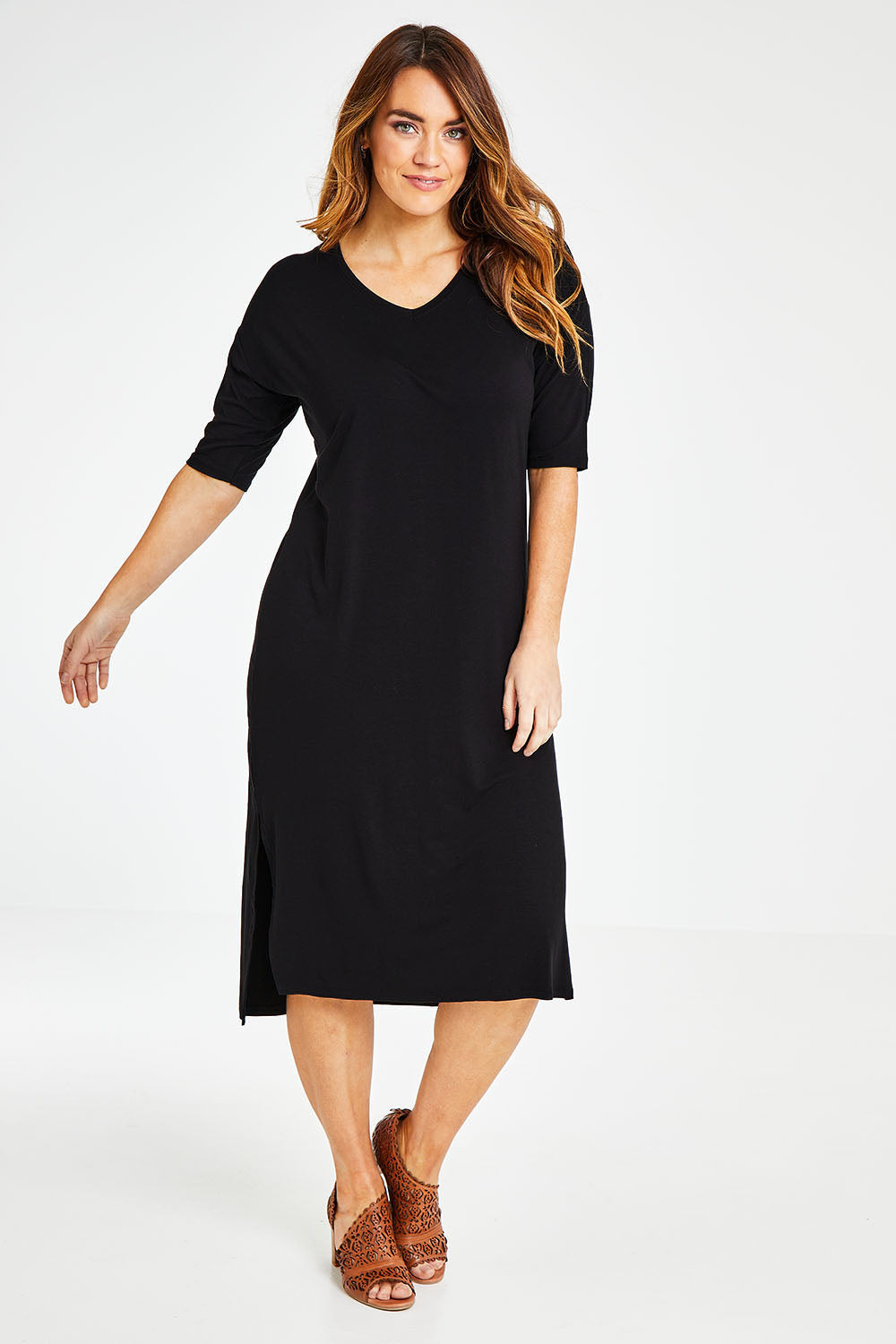 The 3/4 Sleeve Mid Length Tee Dress - Black