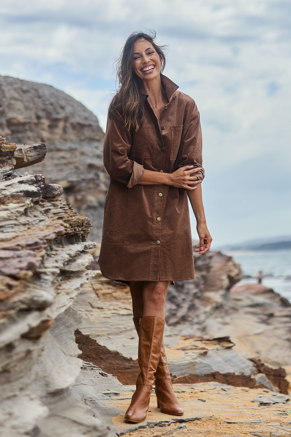 The Cord Shacket Dress With Pockets – Mushroom