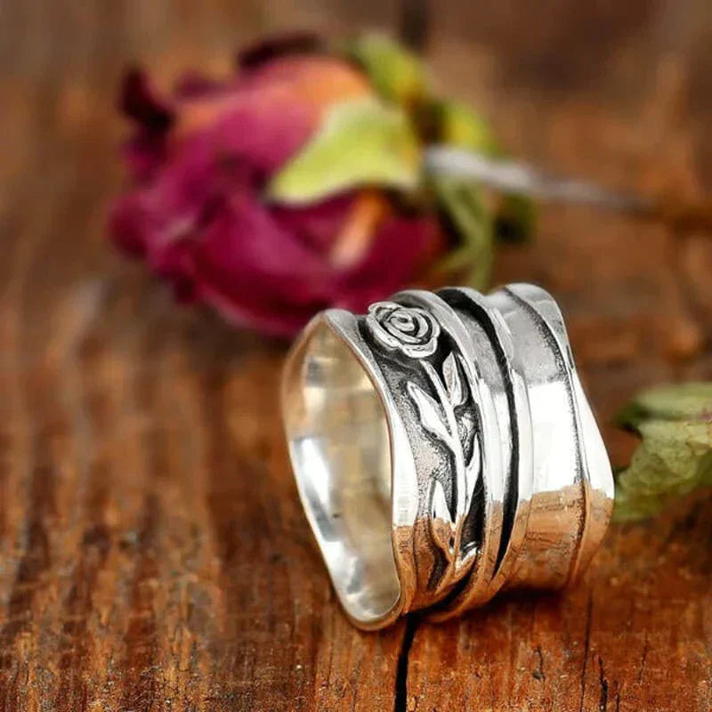 Rosie | Vintage Silver Flower Ring