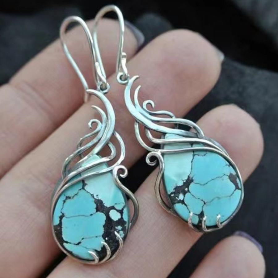 Leah | Turquoise Drop Ring