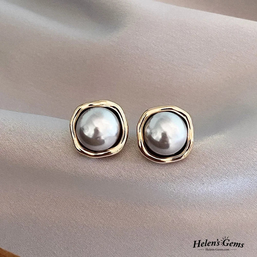 Bryony | Elegant Black Pearl Ring