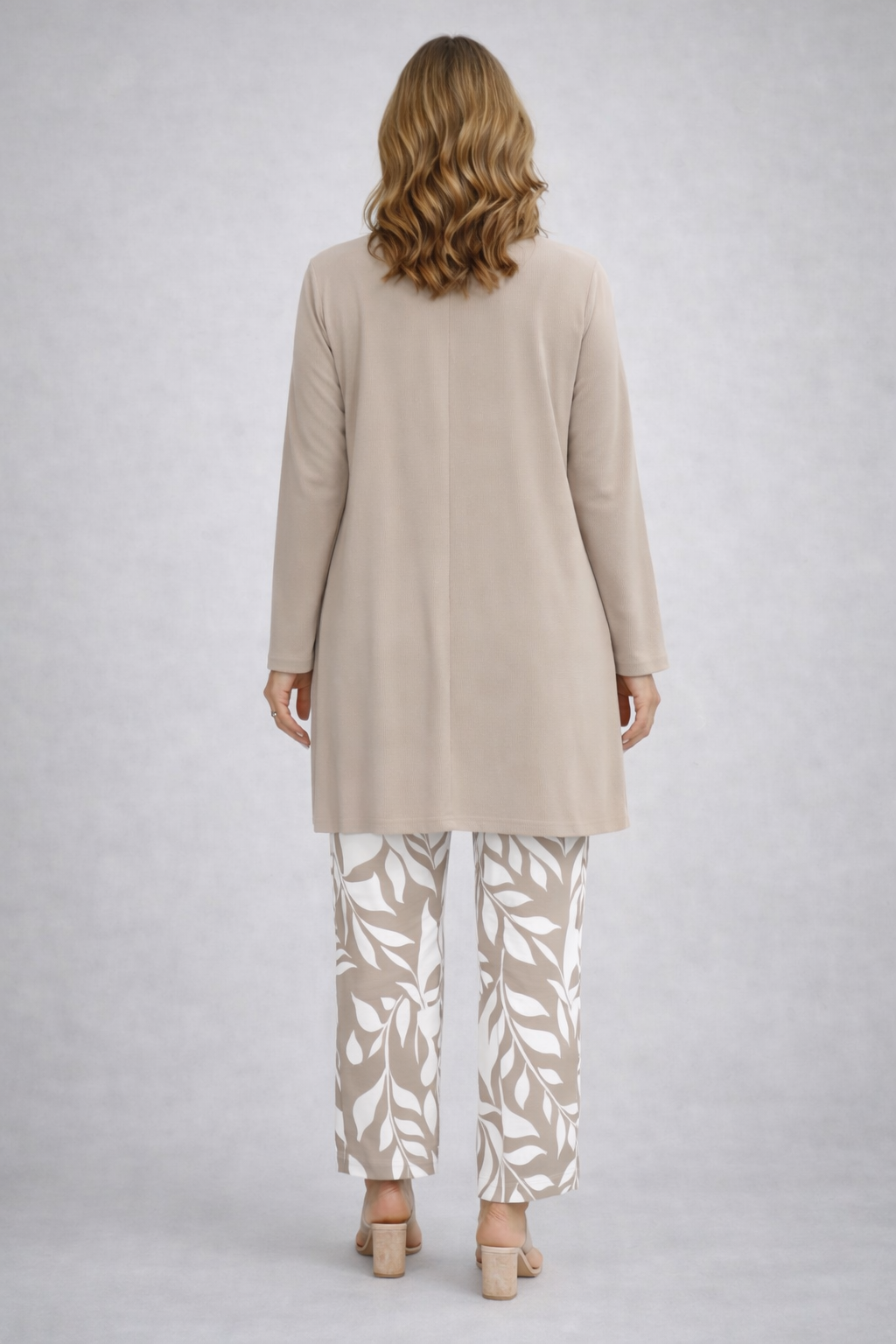 Erynn | Beige Three-Piece Set