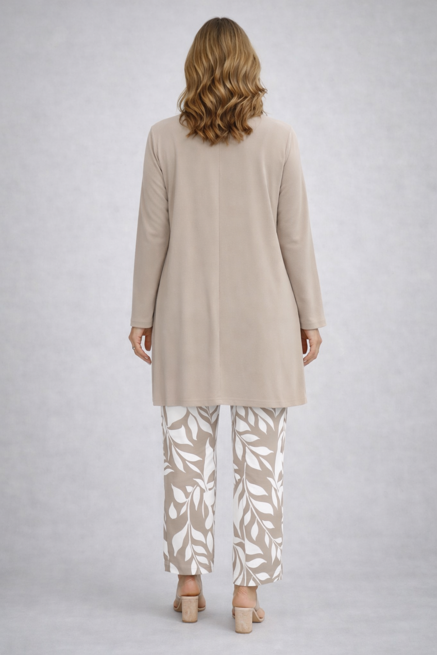 Erynn | Beige Three-Piece Set