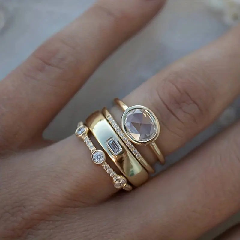 Miranda | Vintage Gold Zirconia Ring