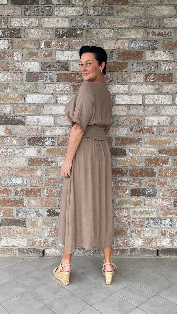 Penelope | Poppy Flowy Midi Dress